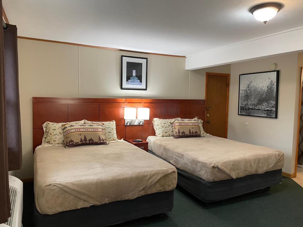 Hunter'S Friend Resort On Indian Point Екстериор снимка